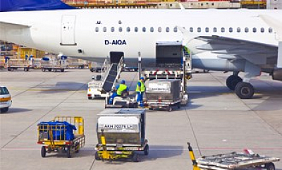 Cargo Getting ready for direct delivery.